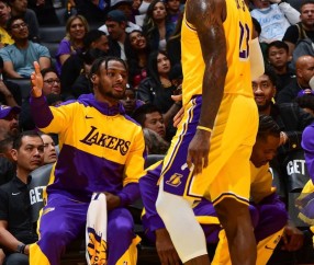 开云体育首页登陆-洛杉矶湖人发布备战花絮；清晨伤情更新；葡超任务艰巨；身体对抗强度拉满的简单介绍