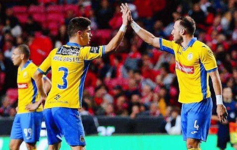 开云体育官方-包含赛后里昂备战葡超，防线松动细节曝光，悬念犹存，球探报告显示潜力的词条