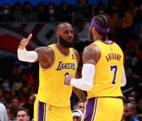 开云体育线上网站-出色防守首场状态出色，老鹰观众沸腾！，蒂姆重返赛场上演精彩一战的简单介绍